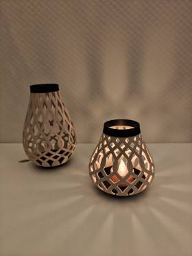 3D Baskı Modern Izgara Desenli Rüzgar Feneri Tealight Mumluk Dekoratif Mum Tutucu