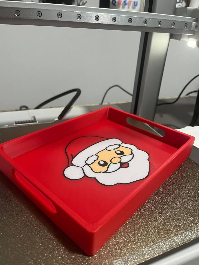 3D Baskı Noel Baba Formlu Yılbaşı Servis Tepsisi Dekoratif Sunum Tabağı