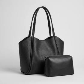Kadın Siyah Yumuşak Deri Omuz Çantası 30x25 cm Ekstra Makyaj Çantalı