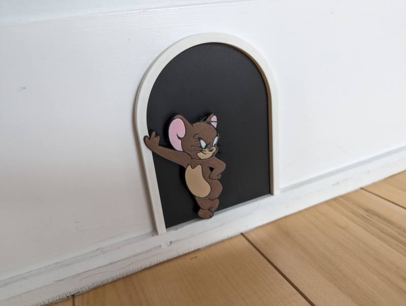3D Baskı Kedi ve Fare Figürlü Dekoratif Duvar Deliği Süsü Çocuk Odası Duvar Dekoru
