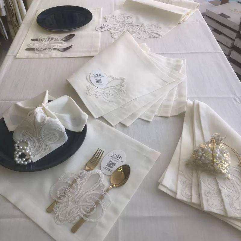 Sofra Takımı Taç Gardenya Keten Yemek Takımı 160x260 Masa Seti 26 Parça Runner Set Krem