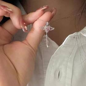Melek Kanadı Kalp Detaylı Çelik Kolye | Pembe Zirkon Taşlı Kararmaz Gümüş Kaplama | Toptan Çelik Kolye