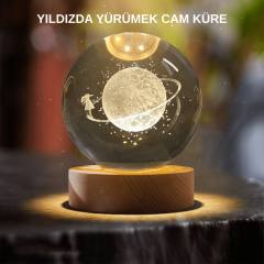 Sarı Işıklı Dekoratif Cam Küre Kız Figürlü Ahşap Standlı