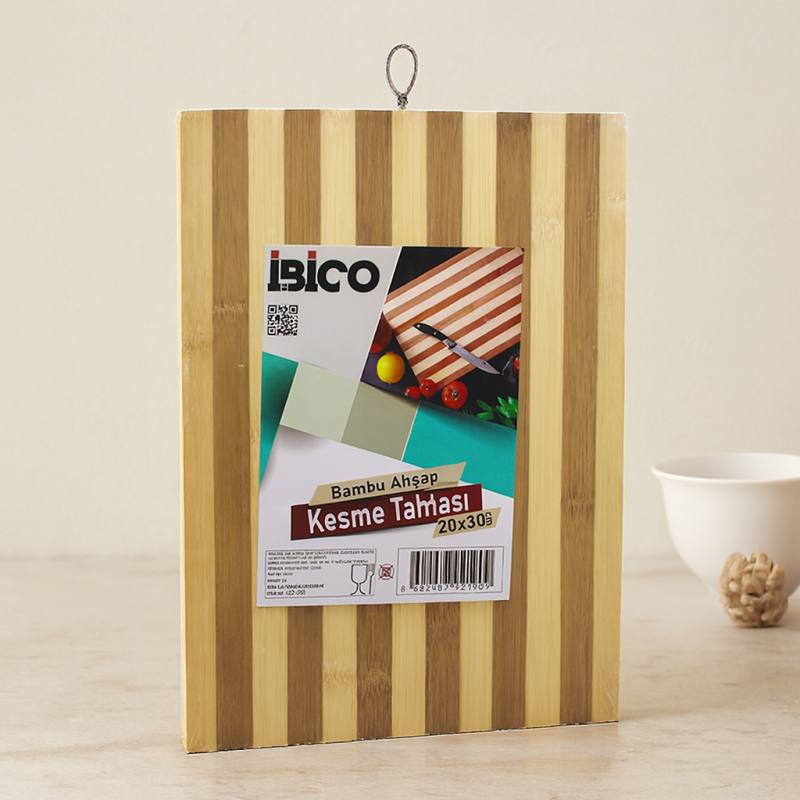 Bambu Kesme Tahtası 20x30x1.3 cm - Beyaz Çizgili Metal Kulplu